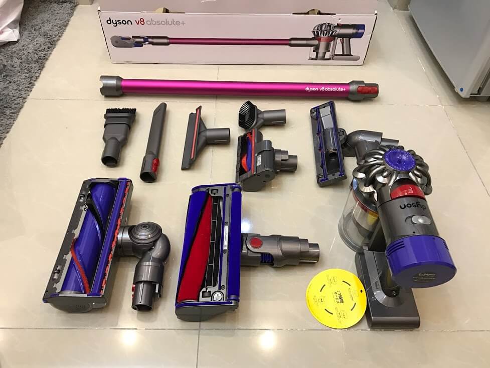 Dyson v8 Absolute+